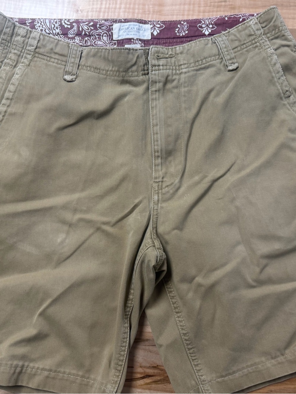 American Eagle Outfitters Men's Tan Flat-Front Shorts